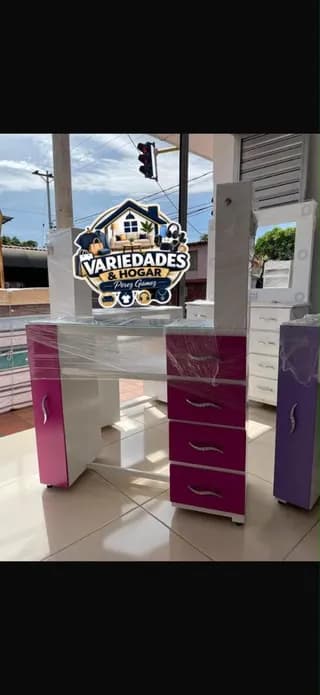mesa de uñas doble esmaltero 10