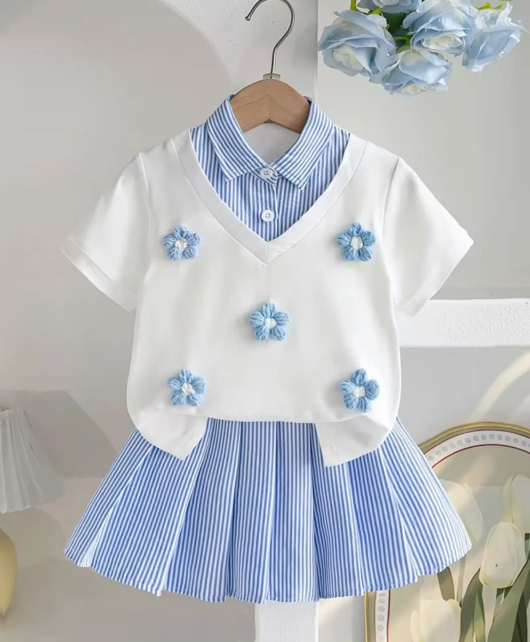 conjunto dos piezas blanco con azul T-2-3a